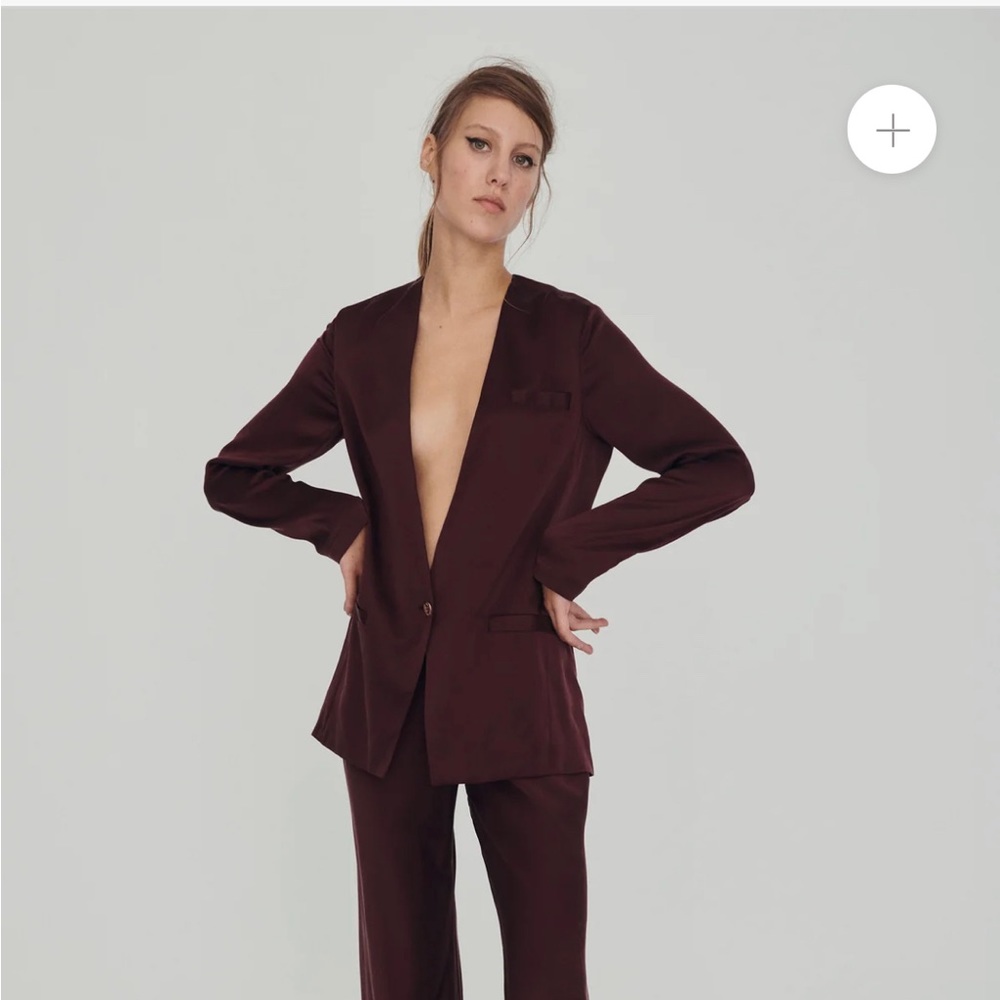 Silk Laundry Collarless Blazer Port